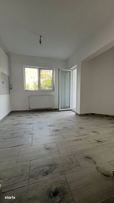Apartament cu 2 camere RENOVAT ETAJUL 3 !!! zona Micro 16