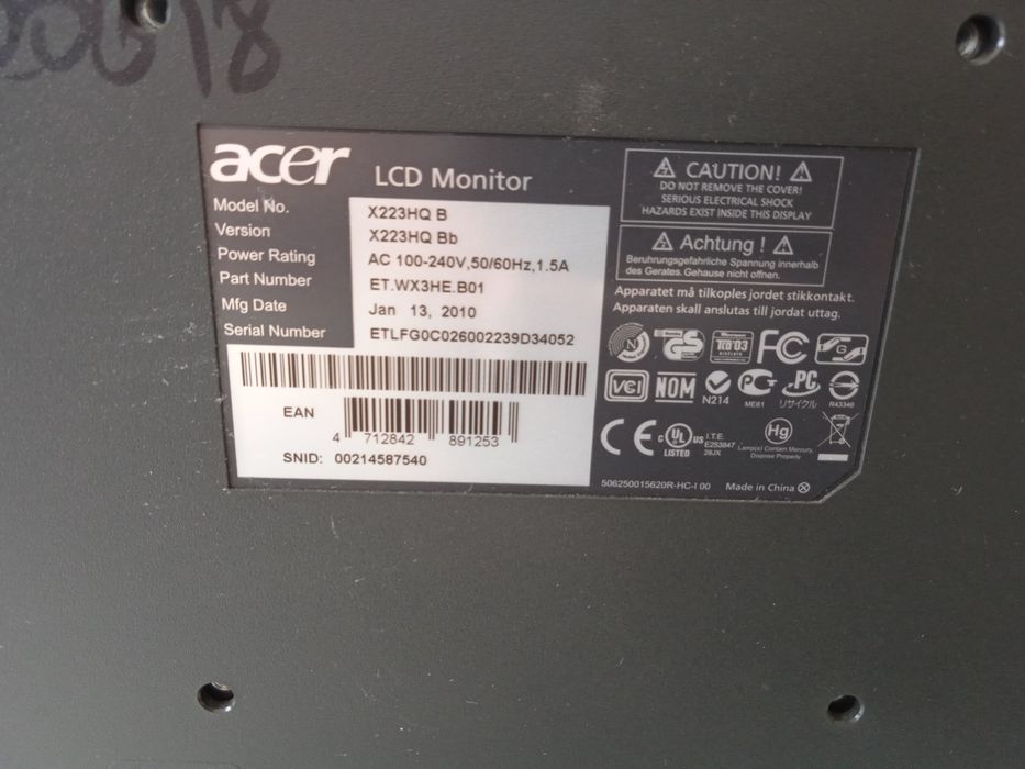 Монитор Аcer в хорошем состоянии 2010 года