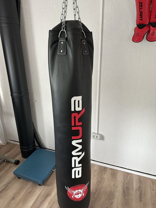Vand sac de box cu echipament