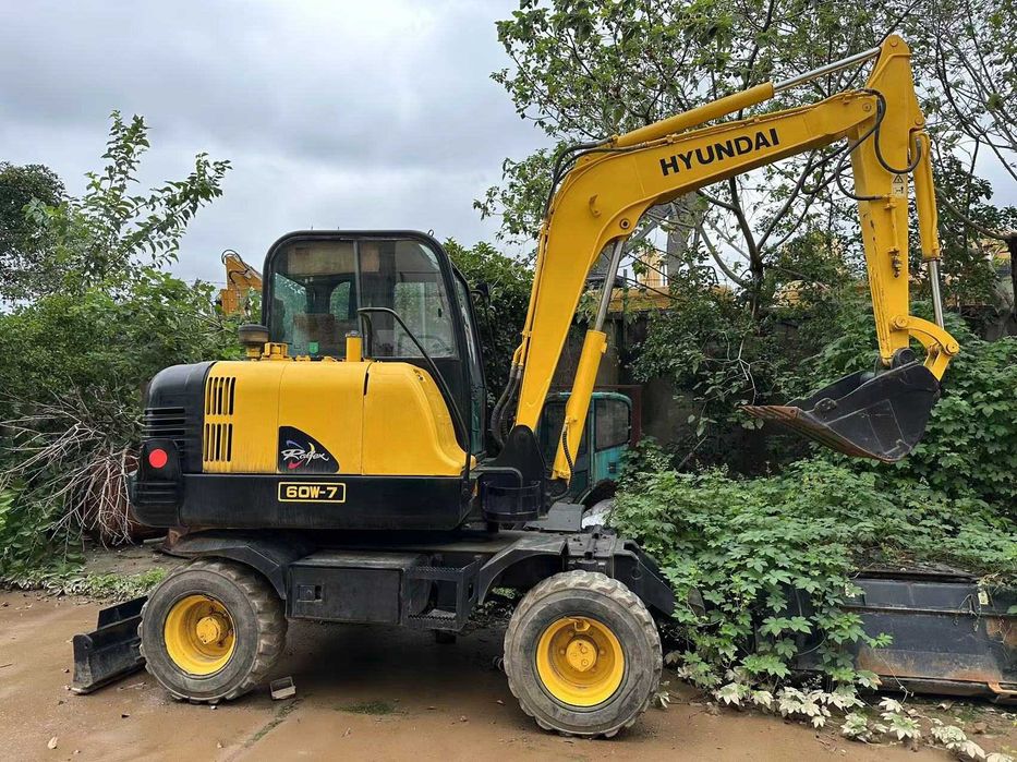 Услуга мини экскаватор 60-65  usluga mini ekskavator 60-65