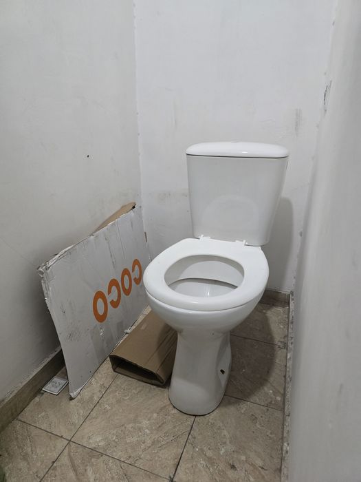 Продается унитаз