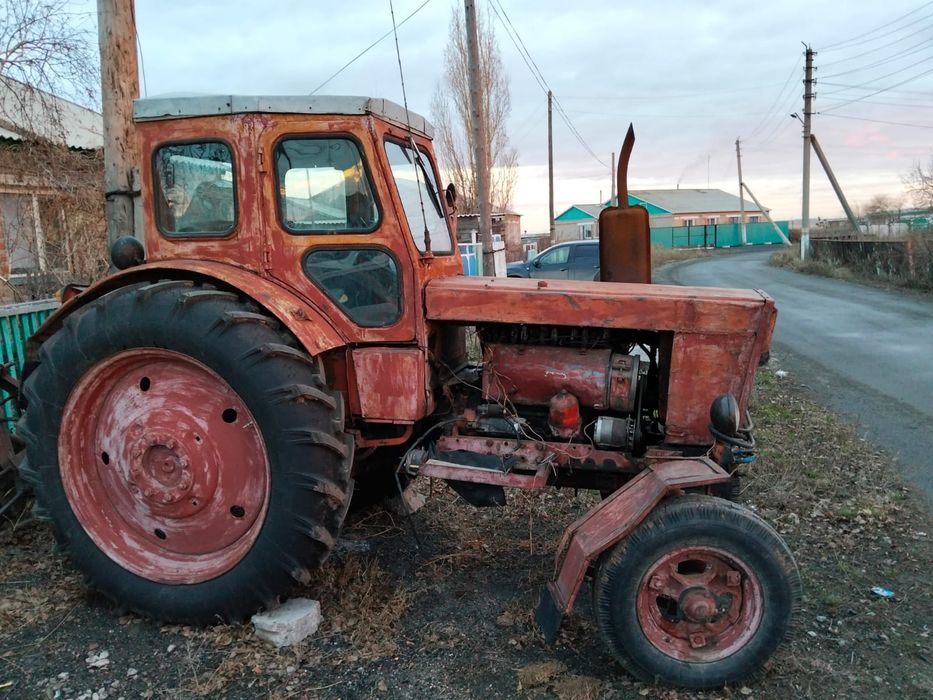 Продам трактор т40