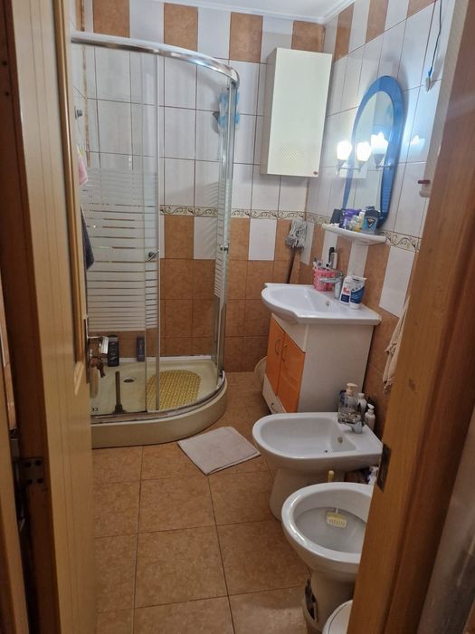 Apartament cu 2 camere de vânzare