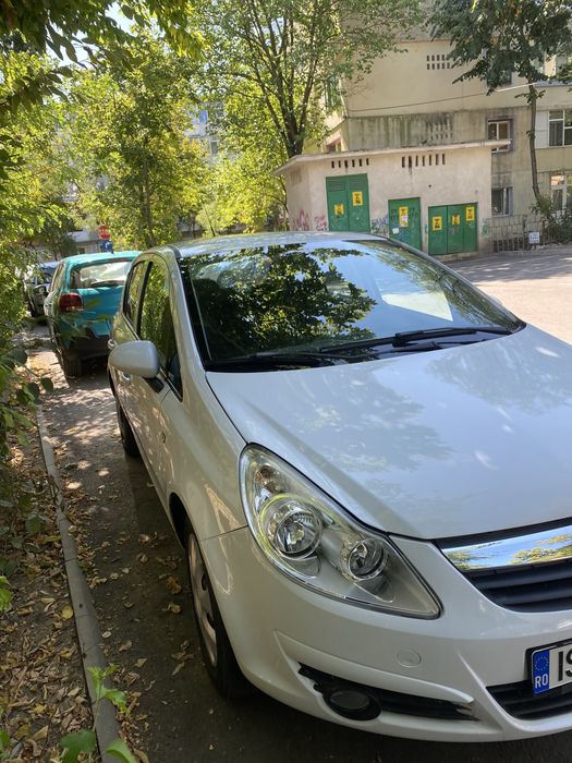 Opel Corsa D 1,2 benzina  2009