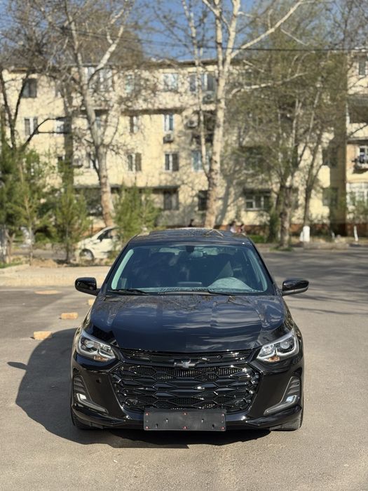 onix premier 2 2025 пробег 10000 бензин 1 владелец машины