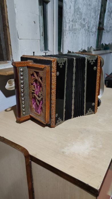 Саратовская гармошка с колокольчиком спец заказ