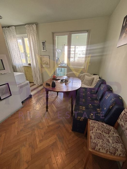 Продава се Четиристаен апартамент в Варна, Кайсиева градина - 86 кв.м за 887 €/кв.м - Снимка #1