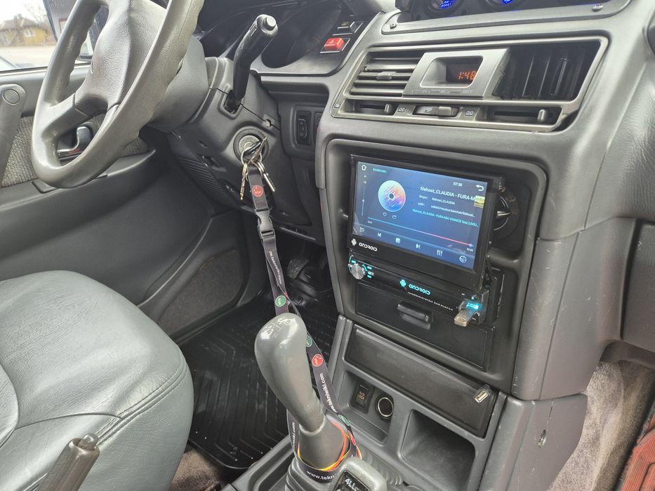 Vând Mitsubishi Pajero Sport