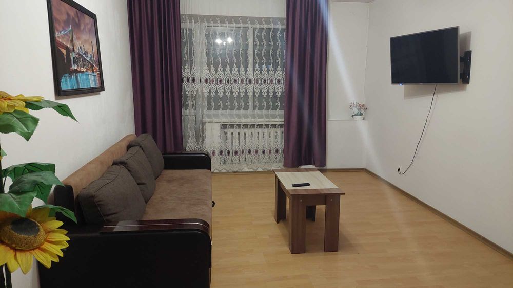 По часам. Районы разные