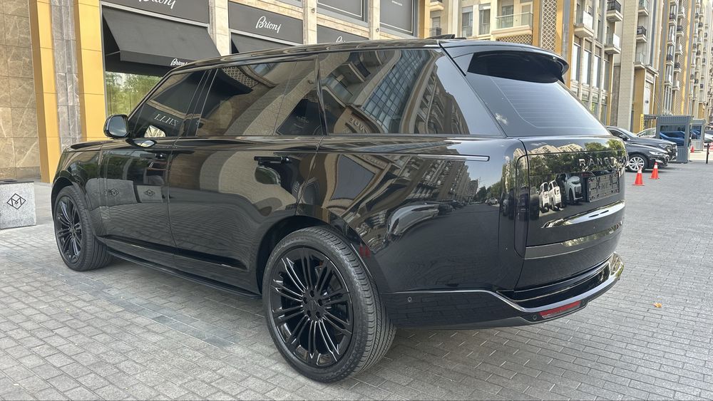 Range Rover Autobiografy 2026 год long