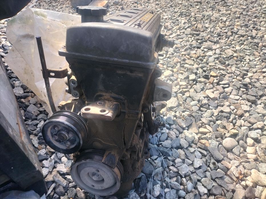 Продам мотор Toyota karina e