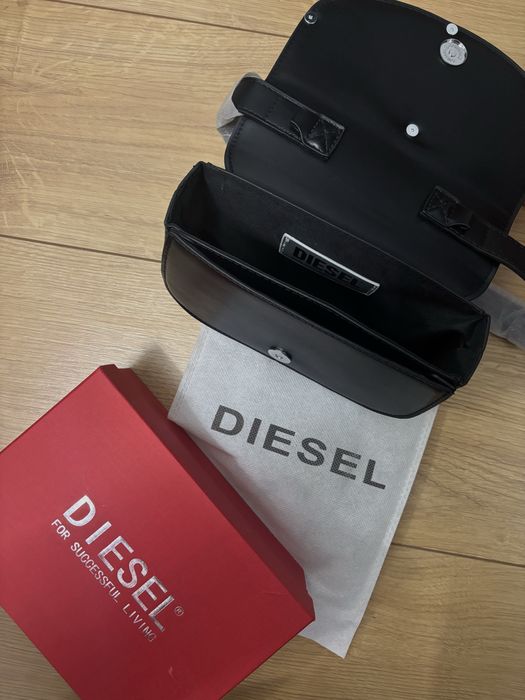 Diesel черна чанта