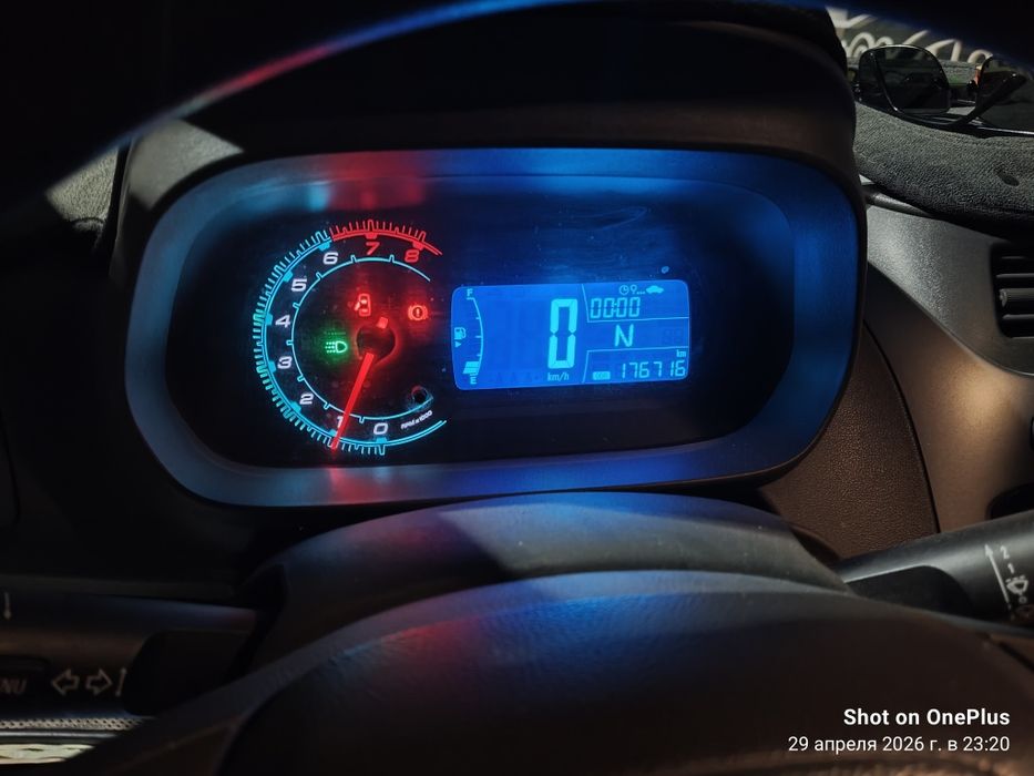 Cobalt 2022 автомат белый пробег 176000