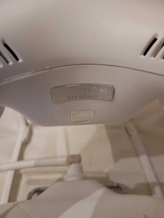 Drona DJI Phantom 3 Standard incompleta