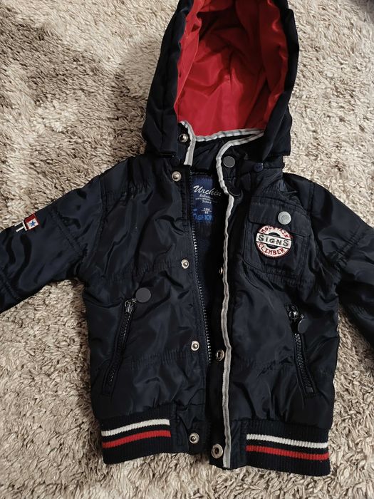 Детско яке подходящо за есента размер 24 М