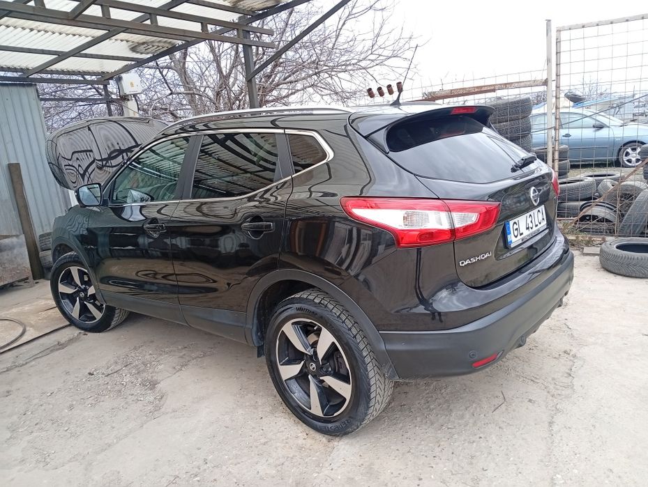 Vând Qashqai 2016 diesel 1.6 f11