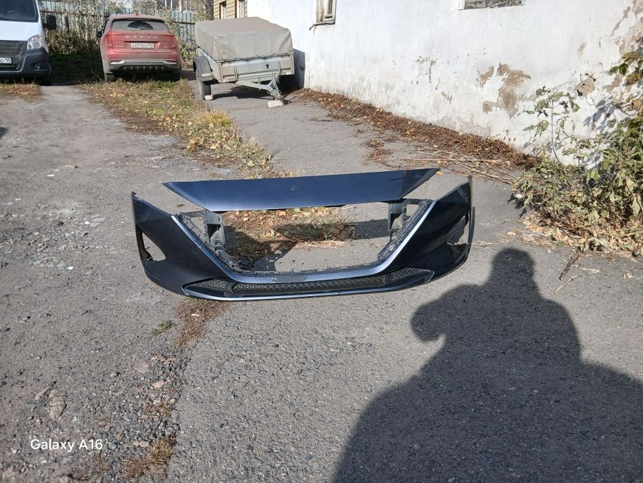 Продам передний бампер Хендай акцент 2021
