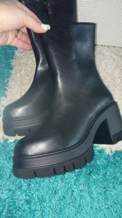 Ghete dama marimea 39