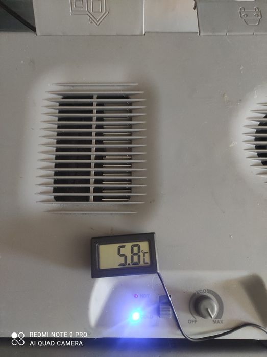 Хладилни чанти на 12 и 220 волта