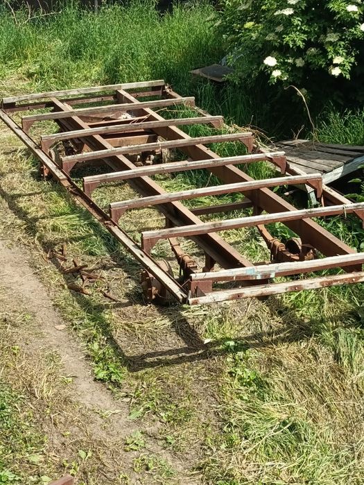 Продам прочный прицеп