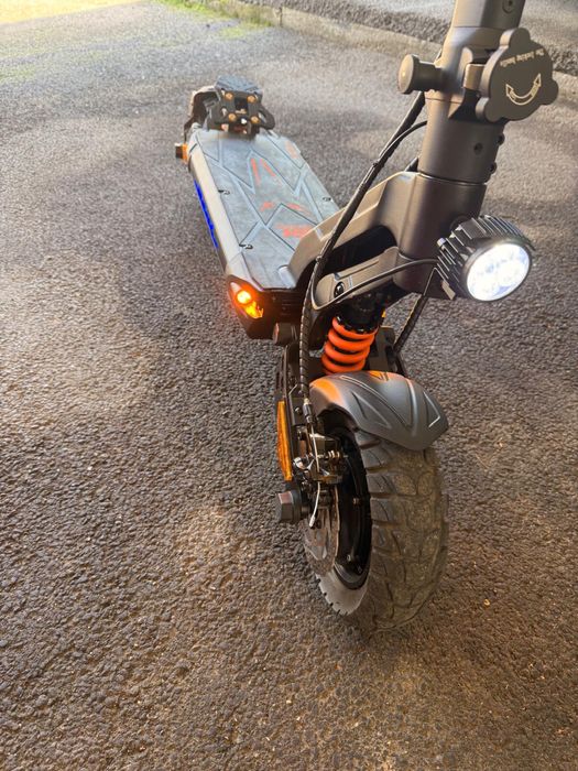 Vand trotineta kukirin g2master in stare buna de functionare