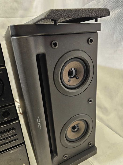 Sistem Audio Hi-Fi JVC MX-1L - CD Player, Dublu Cassette, Tuner, Boxe Bi-Wiring SP-MX1BKE Combina JVC