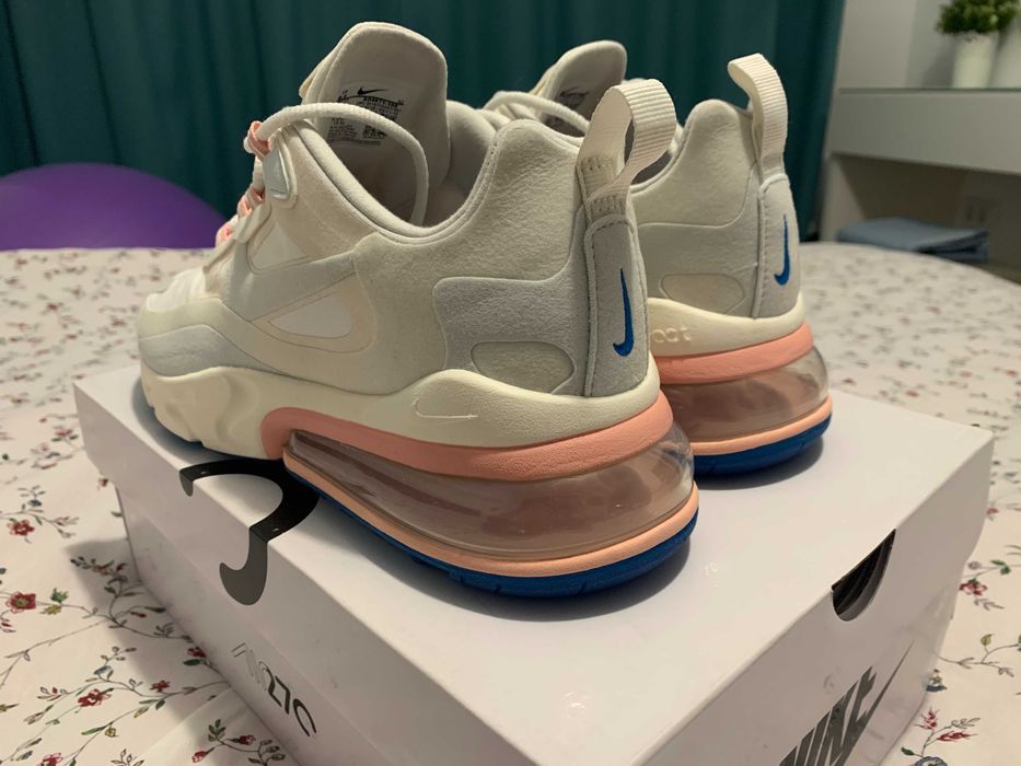 Adidasi Nike 270 React A04971-100, marimea 42 (26,5 cm)