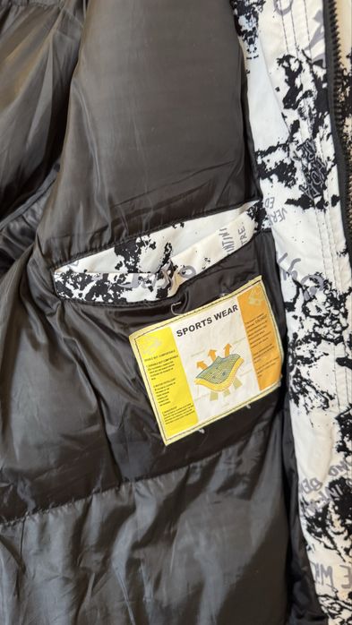 Продам верхнюю одежду