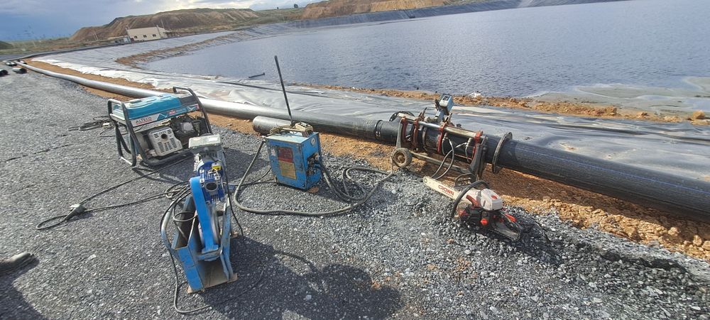 ПАЙКА (сварка), Укладка ПНД Труб