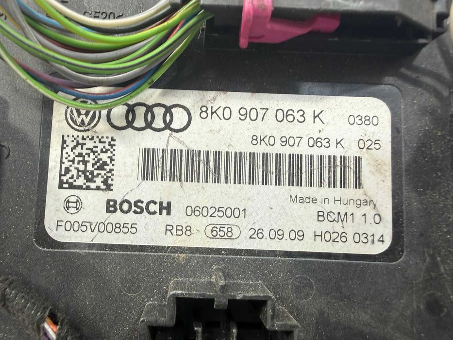 Modul confort BCM1 Audi A4 S4 B8 8K COD: 8K0907063K 2010 / [2008-2015] / (5B2)