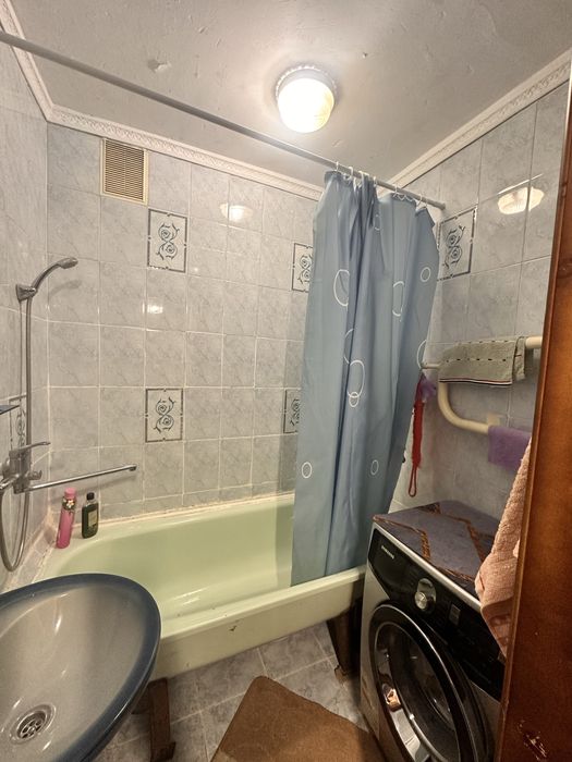 Продам 3-комнатную квартиру