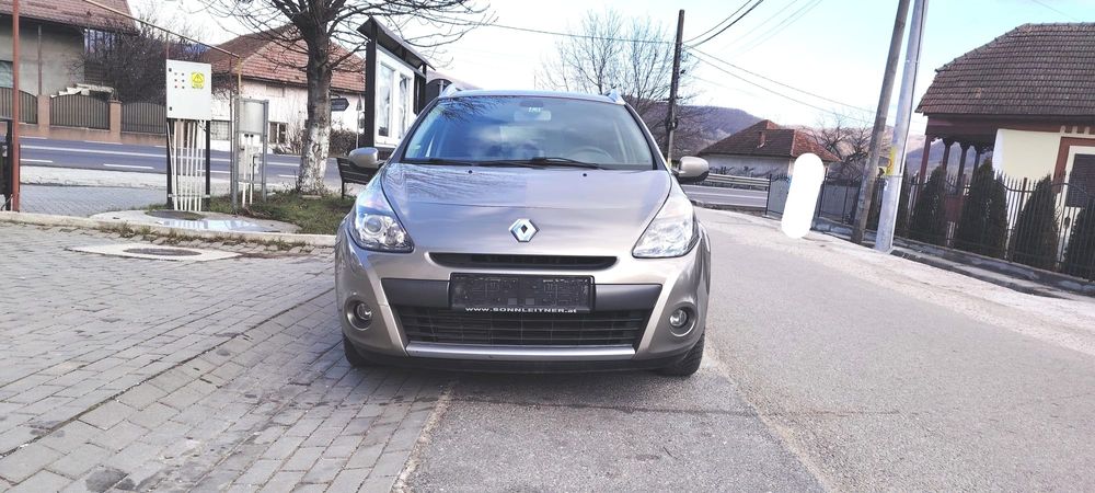 Renalut Clio 3 Anu 2010 Motor 1,5 Dci Diesel AUTOMATĂ Climă Pilot Full