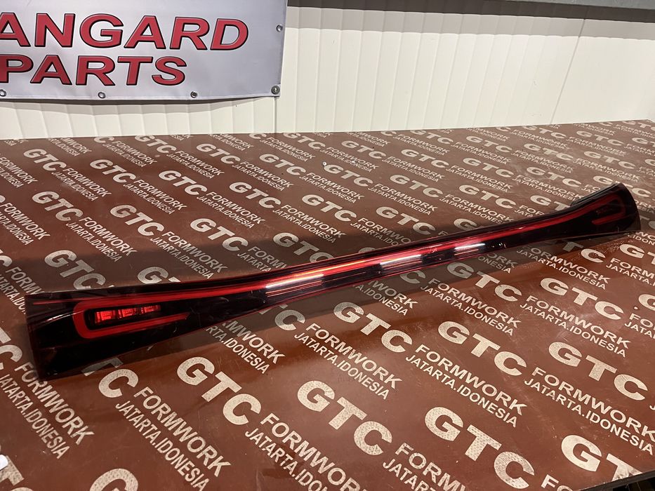 Стоп/Светлини Mercedes EQB