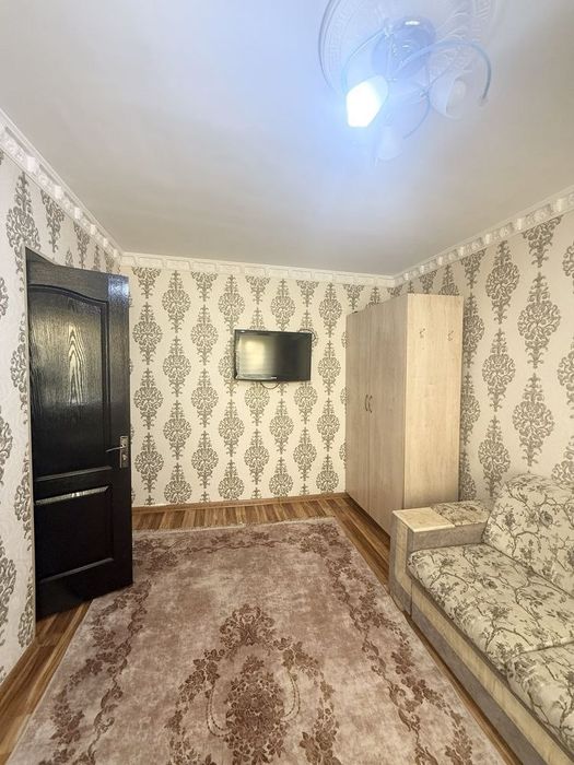 Яккасарой тумани 1 хона квартира