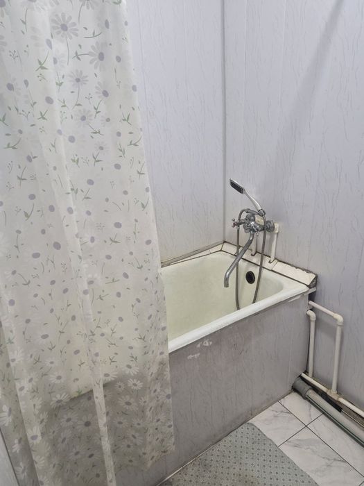 Без маклер 1 комната 42кв   44000$ Авиасоз 2
