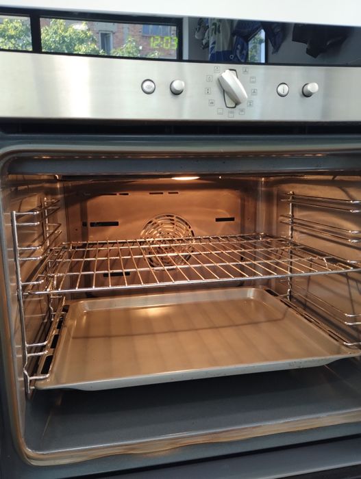 Фурна NEFF Slide & Hide потъваща врата