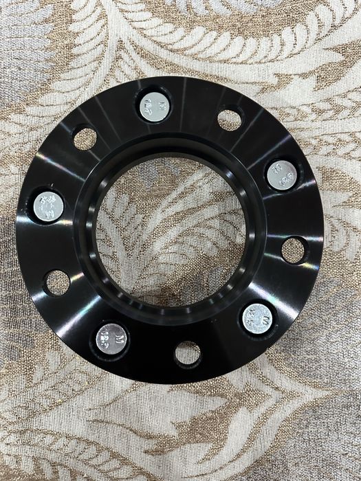 Проставки на Ланд крузер 200