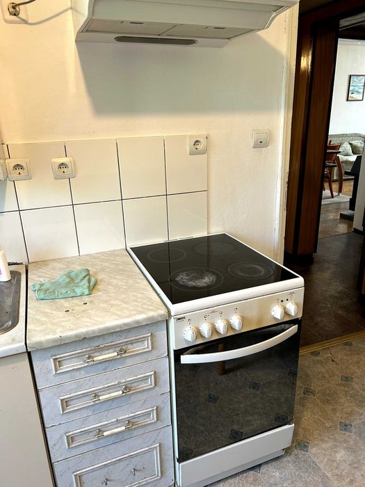 Апартамент под наем Apartment for rent