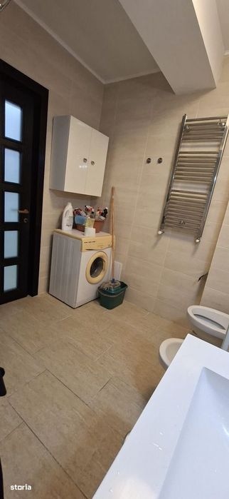 Apartament cu doua camere, 65 mp, parcare subterana, Royal Town