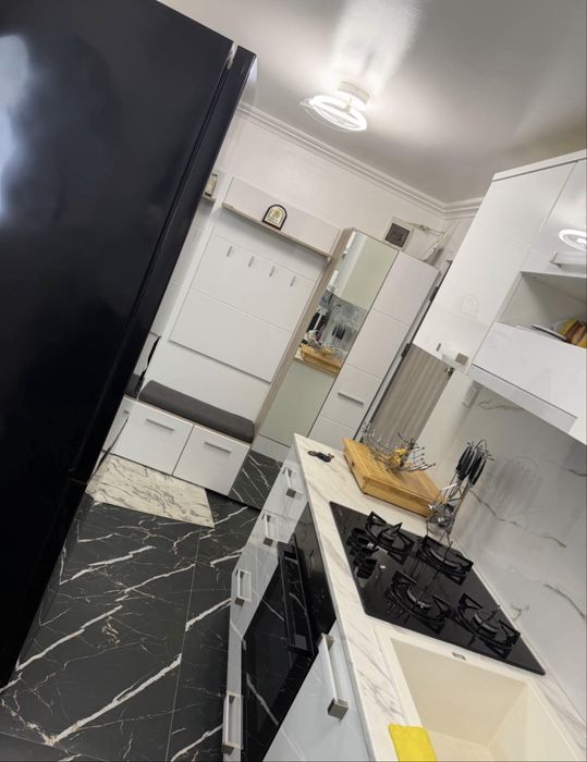 Vand apartament 2 camere, etajul 1, bloc 36