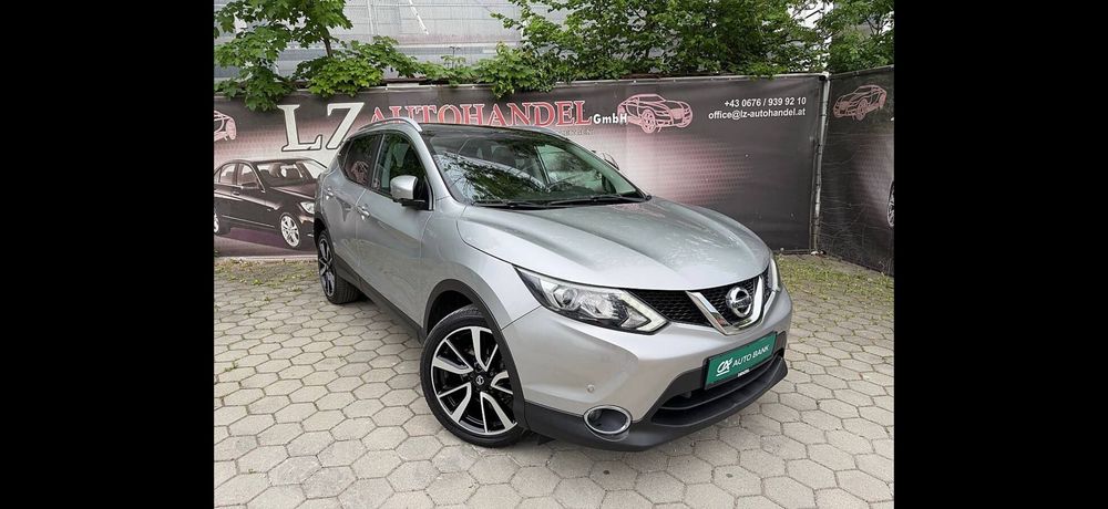 Nissan Qashqai Nissan Qashqai  Tekna 1.6 Dci 130 cp 4x4 la buton mod 2015