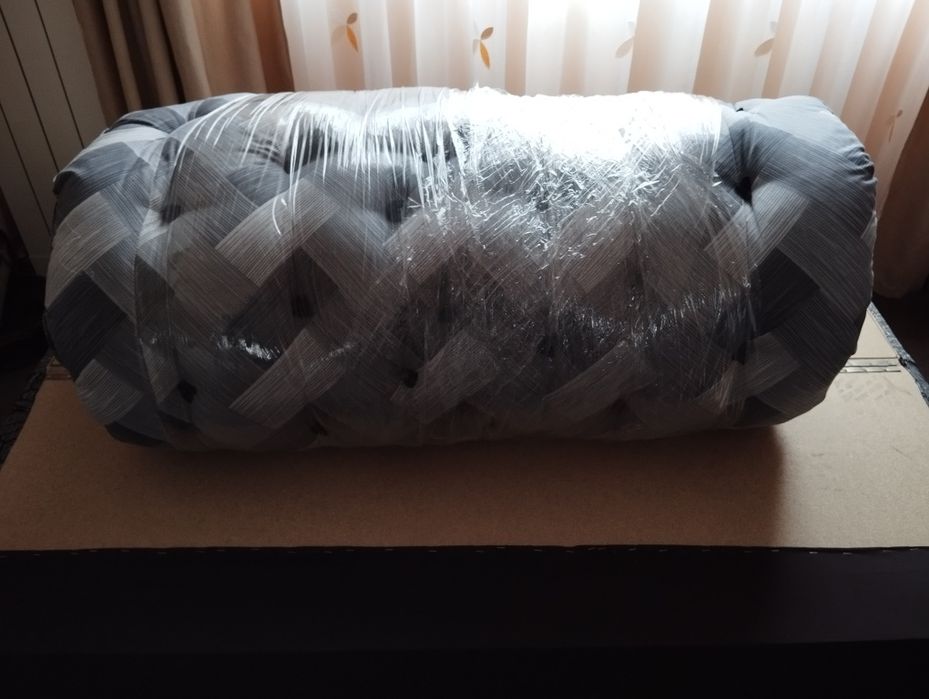 Чисто нови диван 156/80/57 с дюшек 156/106