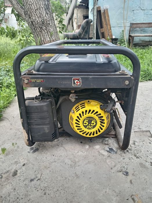 Продам генератор
