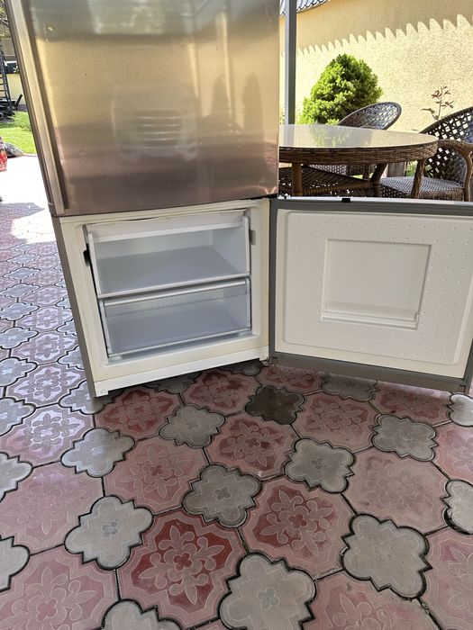 Холодильник