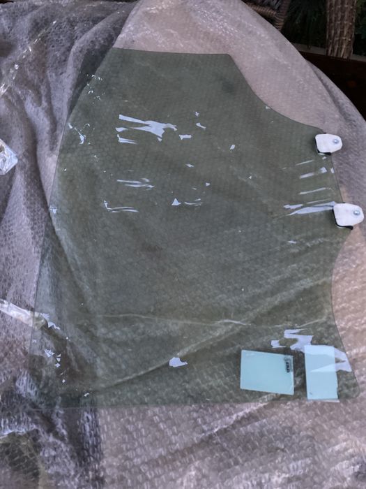 Стекла для Kia Seltos