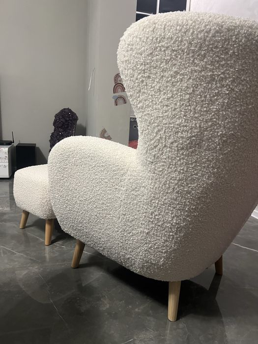 Fotoliu VILDSUND alb murdar plușat JYSK + taburet