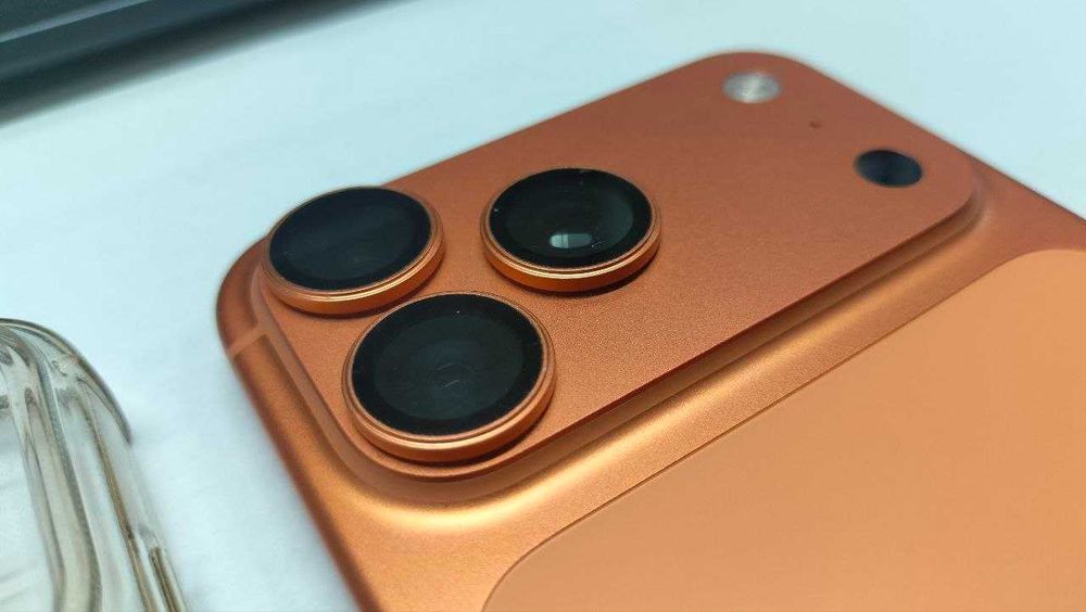 Apple iPhone 17 Pro Max (только e-sim)