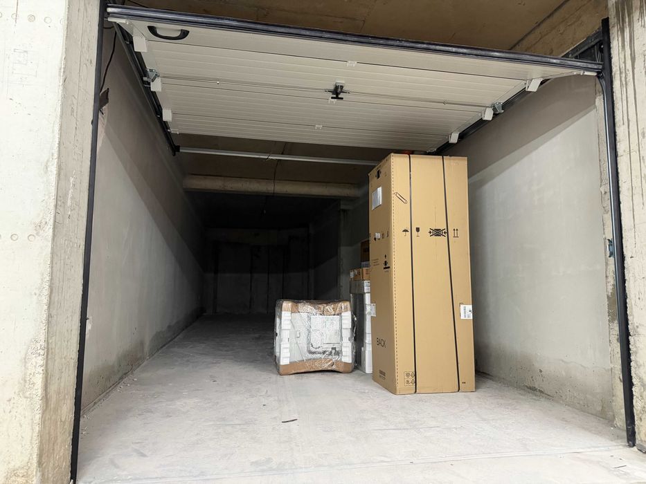 Нов обзаведен южен апартамент до НБУ и метро+подземен гараж за 2 коли