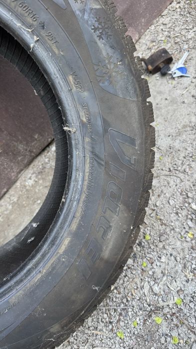 Продам шину размер        215/60/16