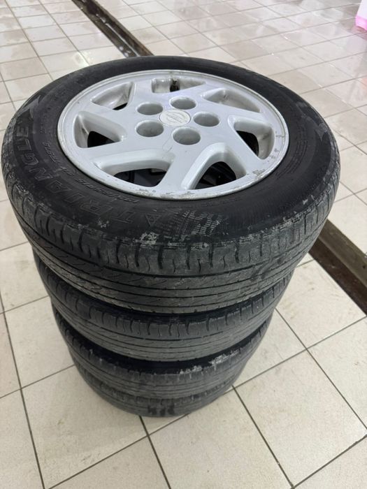 Летние резины с дисками 195/65/15